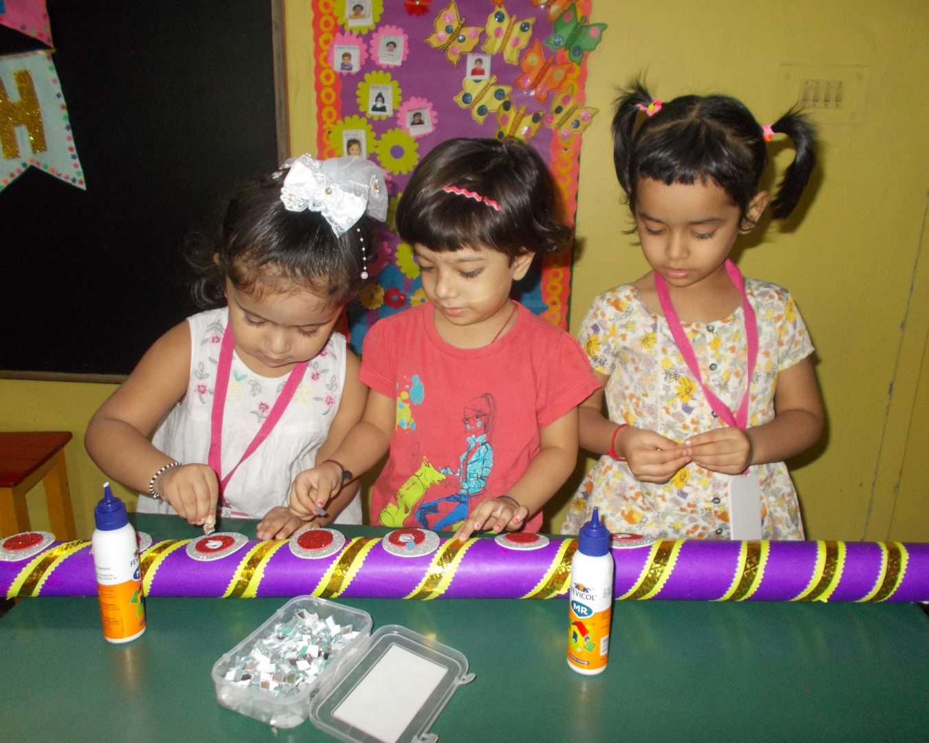 Gripping and Pasting Tiny Mirrors – Aryan Kids World Gripping and Pasting Tiny Mirrors - Aryan Kids World