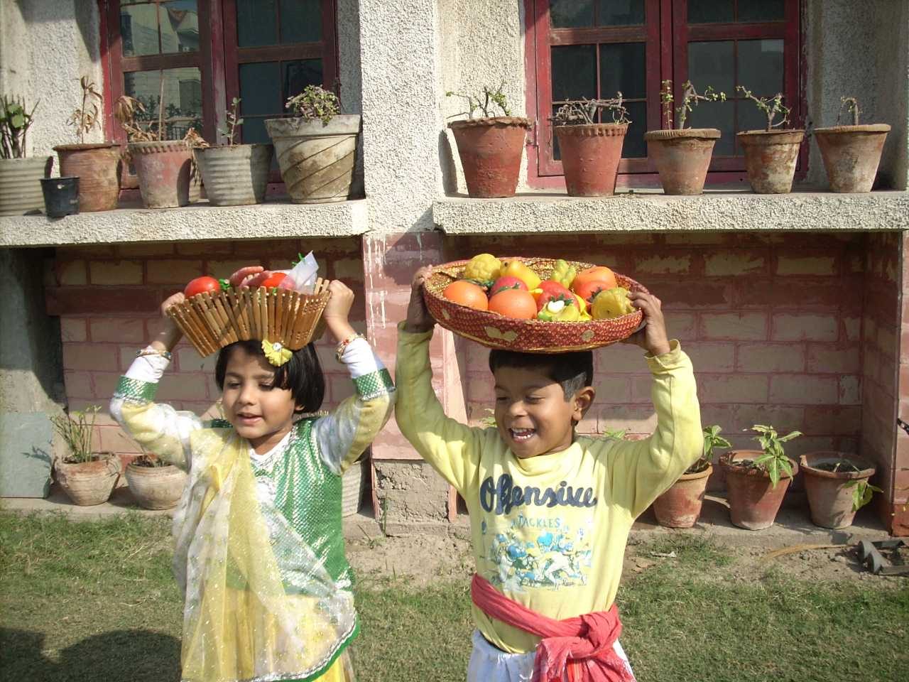 Fruits and vegetable selling – Aryan Kids World Fruits and vegetable selling - Aryan Kids World