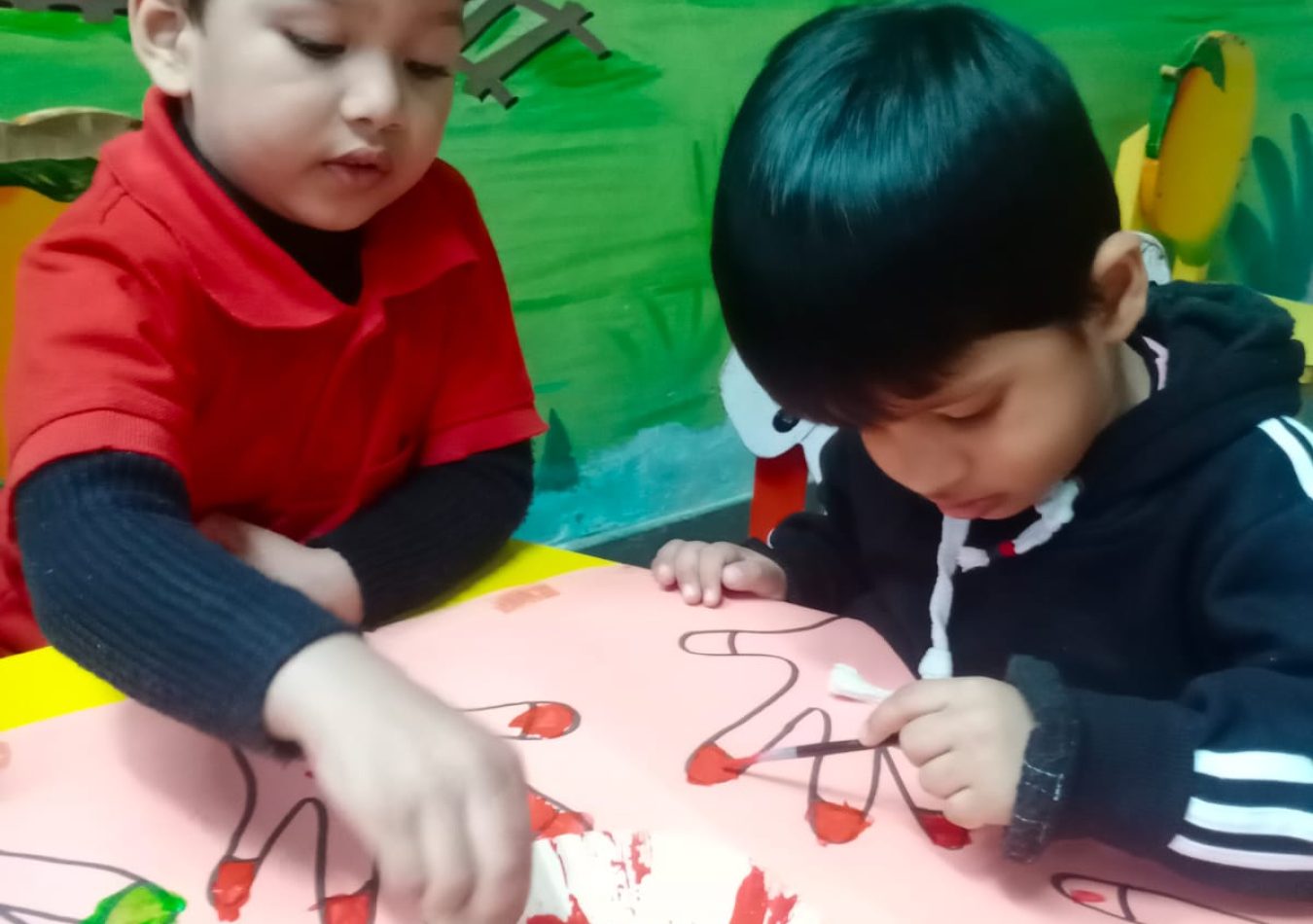 Brush holding and painting – Aryan Kids World Brush holding and painting - Aryan Kids World