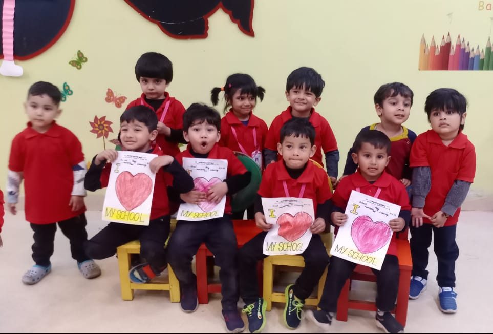 Love for school – Aryan Kids World Love for school - Aryan Kids World