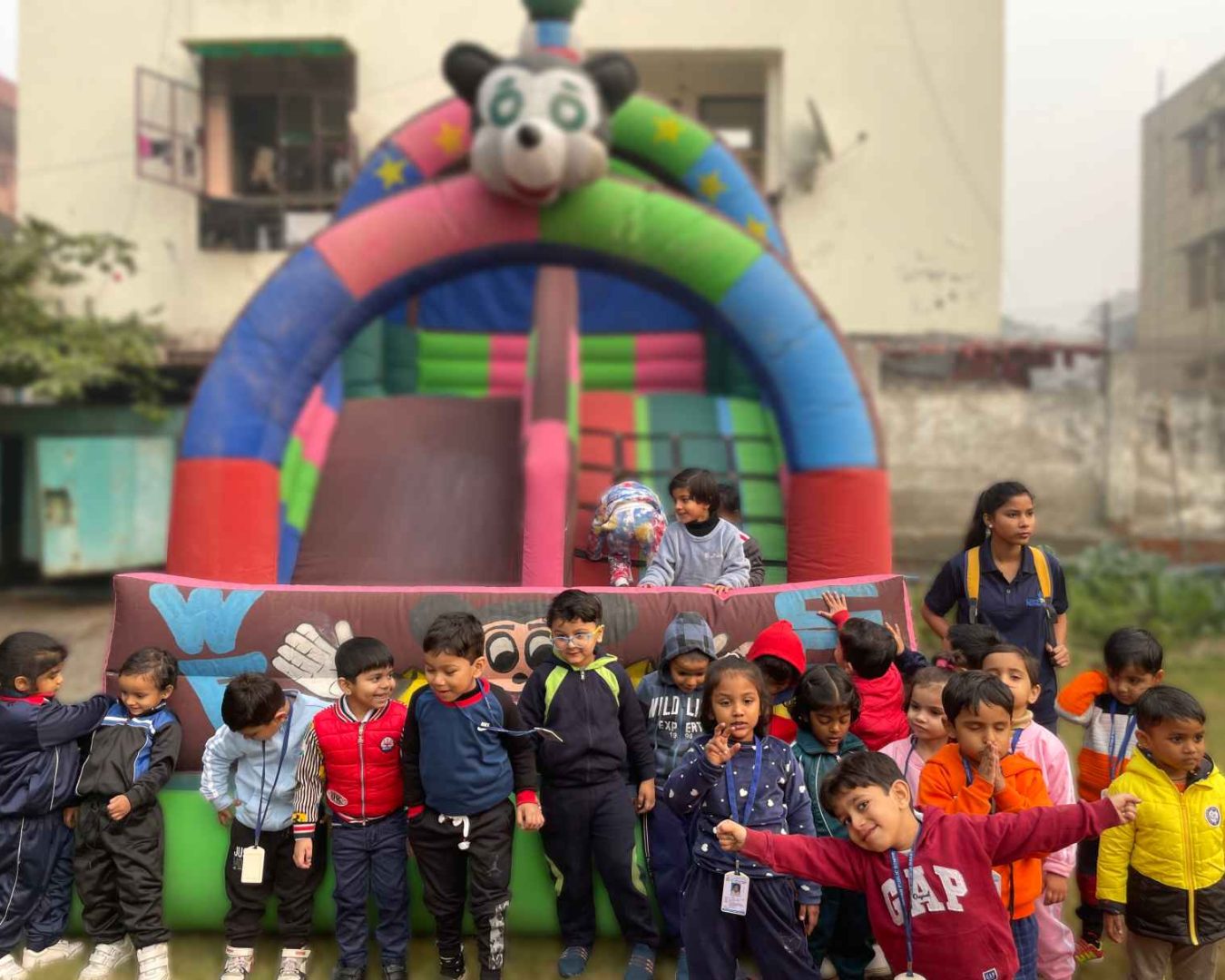 Bouncy – Aryan Kids World Bouncy - Aryan Kids World