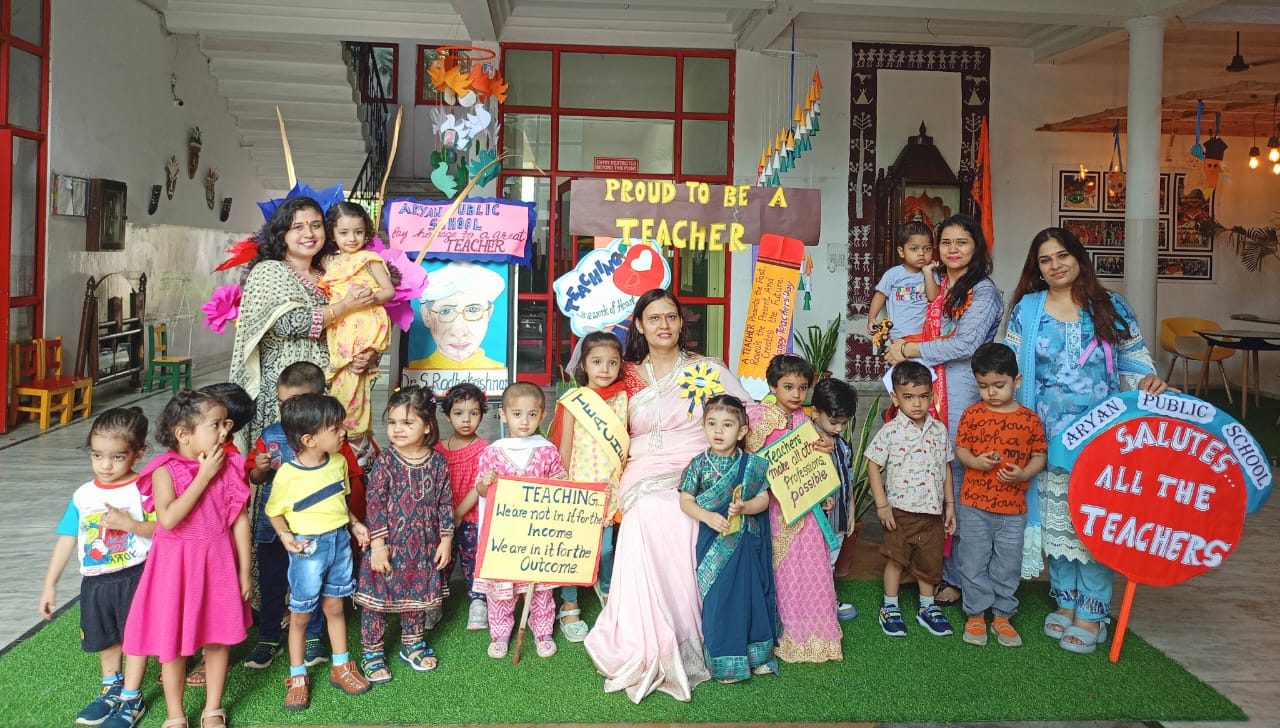 Respecting Teachers – Aryan Kids World Respecting Teachers - Aryan Kids World