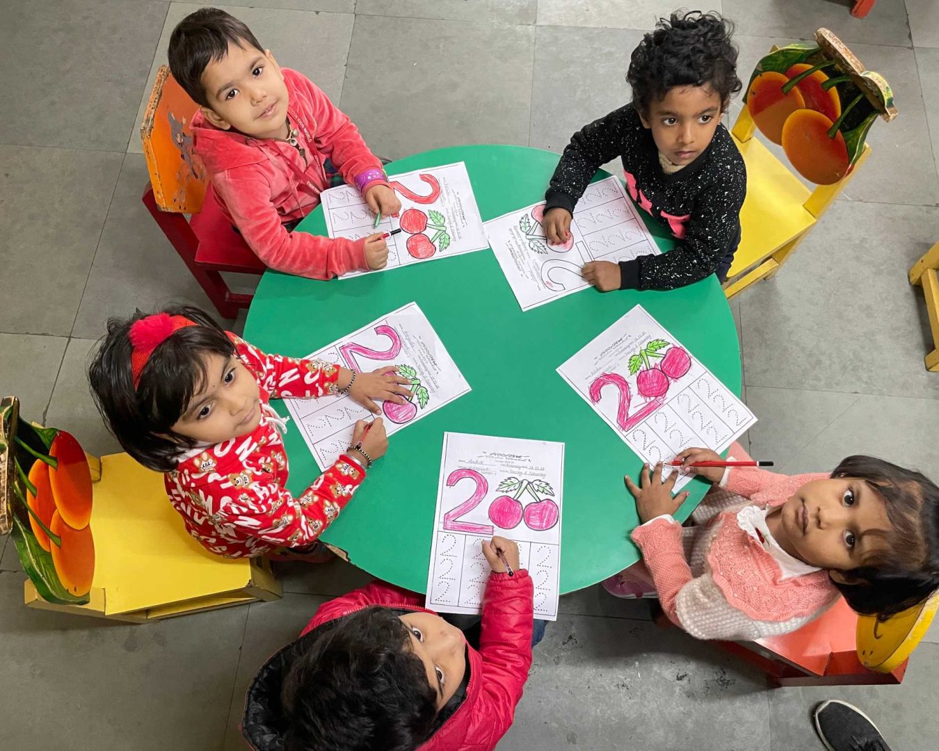 Joining the dots activity – Aryan Kids World Joining the dots activity - Aryan Kids World